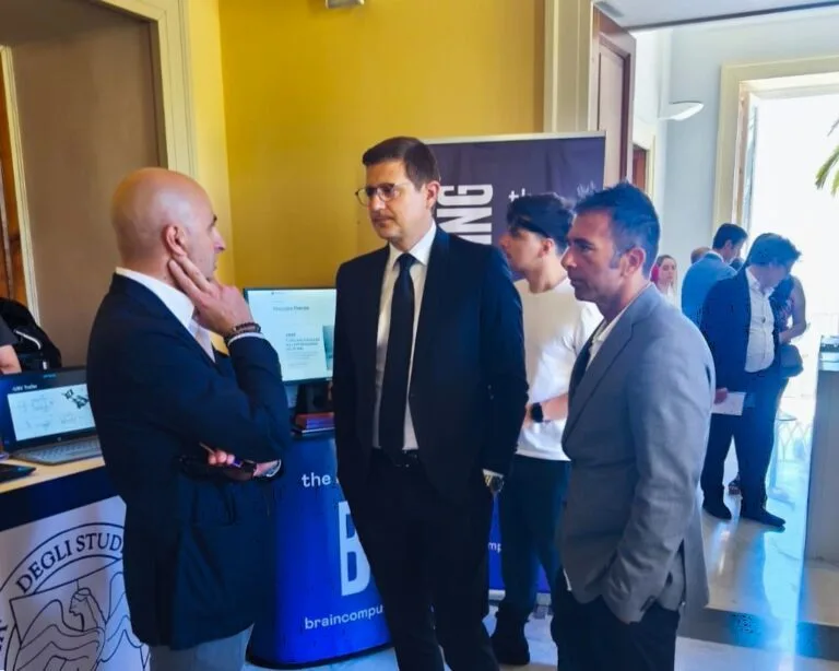 Carmine Lamberti Antonio Esposito a Innovation Village Brain Computing